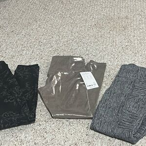 Athleta Lot! 3 pairs of Leggings